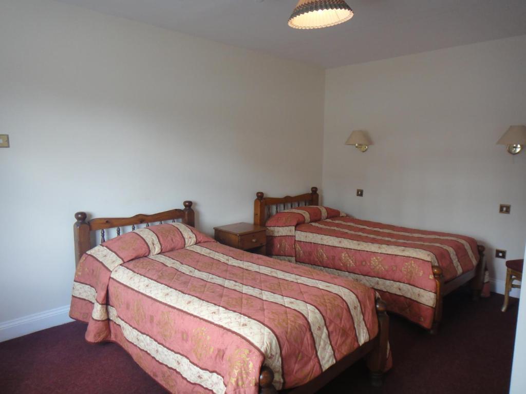 Gibtel Lodge & Cafe Slough Chambre photo